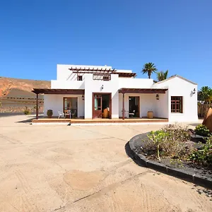 Remedios Los Valles